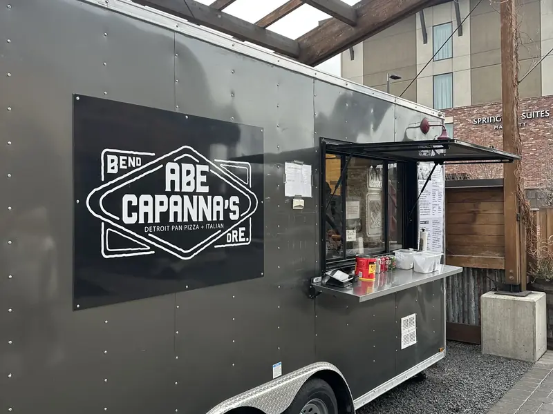 Food cart at a covered lot in Bend, Oregon